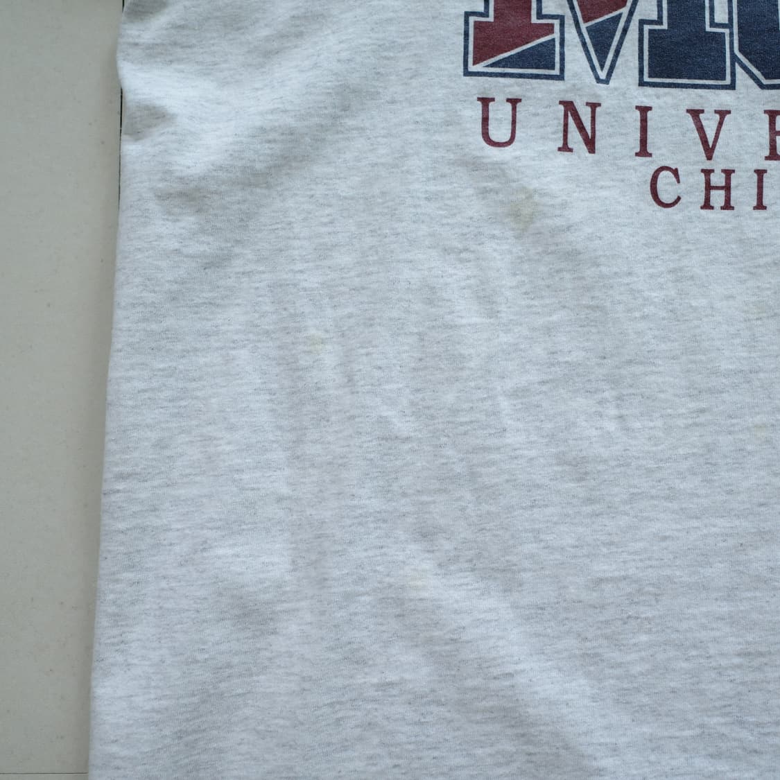 90s USA 로욜라대 MOM 프린팅 싱글스티치 티셔츠 상품이미지4