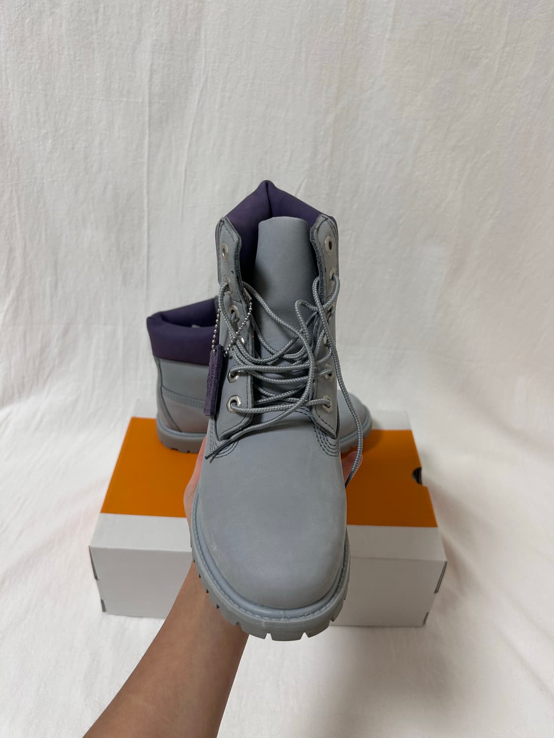팀버랜드 프리미엄 부츠 라이트 그레이 240mm 상품이미지4