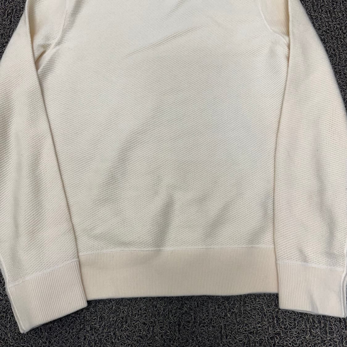 클럽모나코 울 니트 아이보리 긴팔 S 상품이미지4