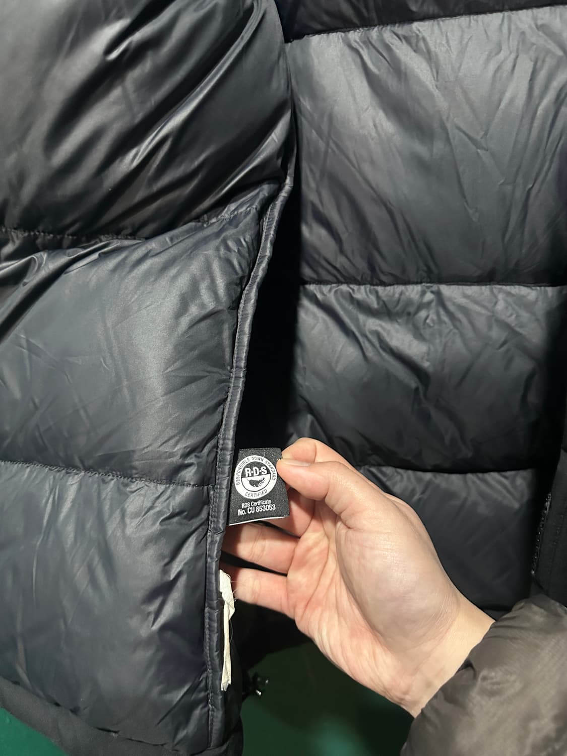 노스페이스 익스플로어링 패딩 블랙100 상품이미지6