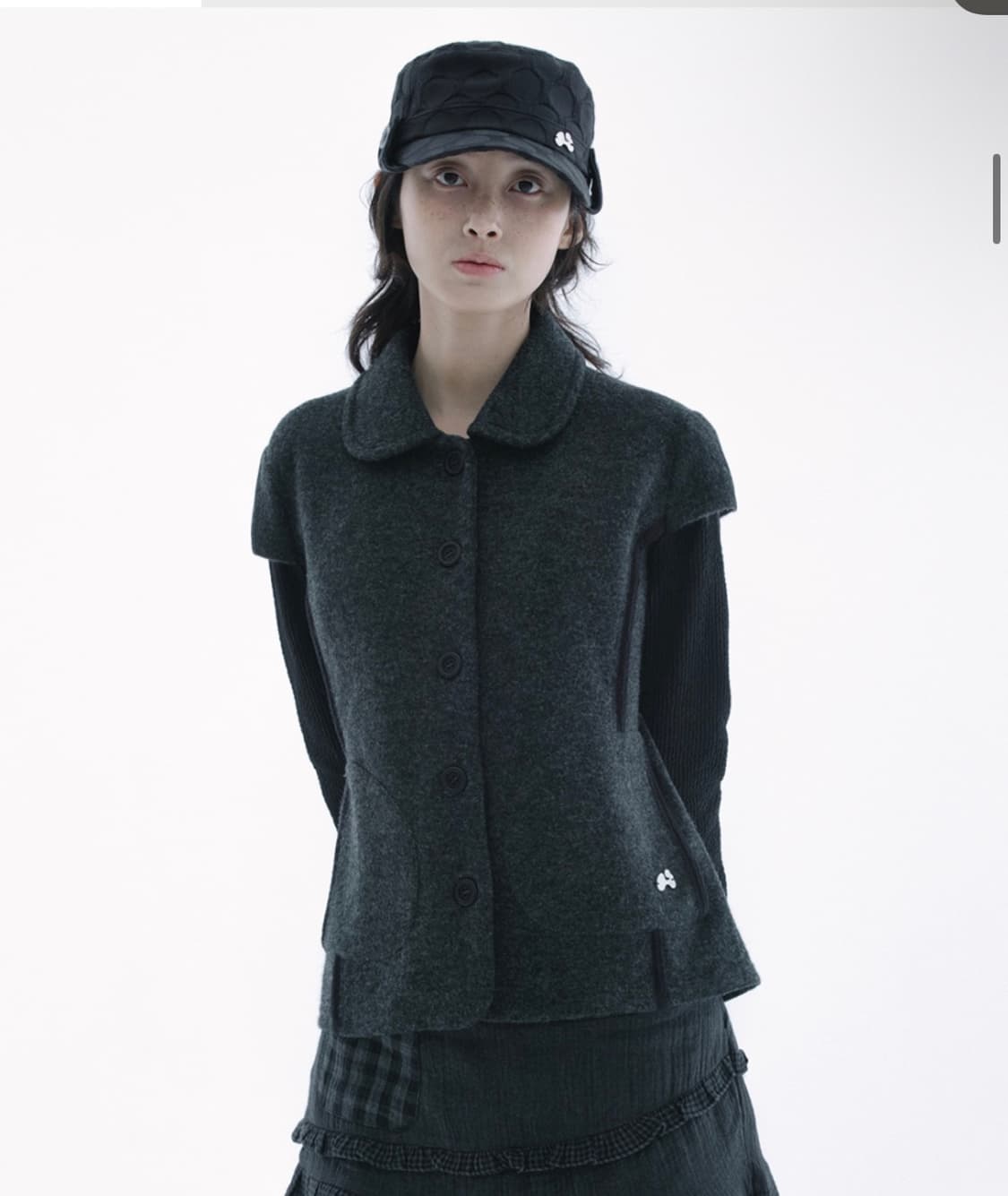 허그유어스킨 라운드 카라 니트 자켓 (차콜) 상품이미지2