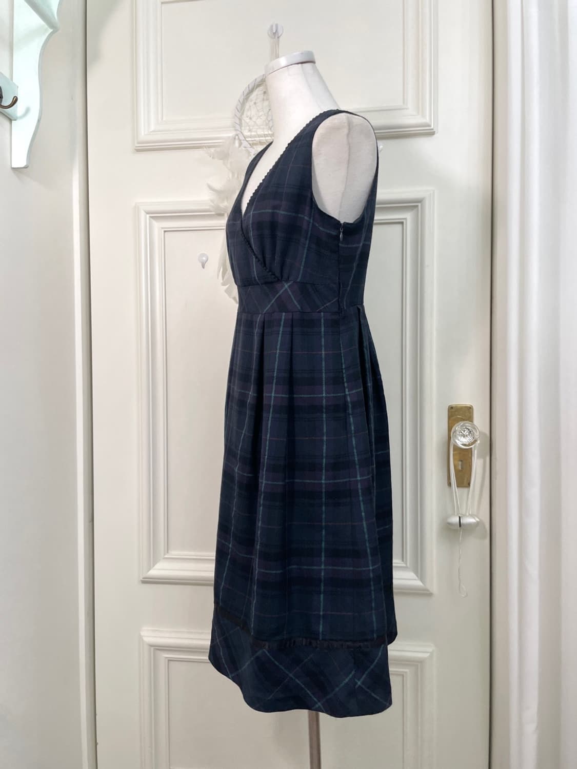 navy check pleats midi opc 상품이미지2
