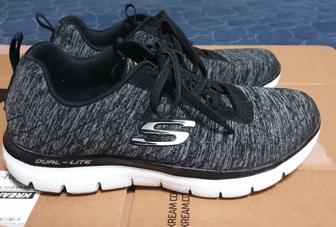 스케쳐스 스니커즈 (225) 상품이미지3