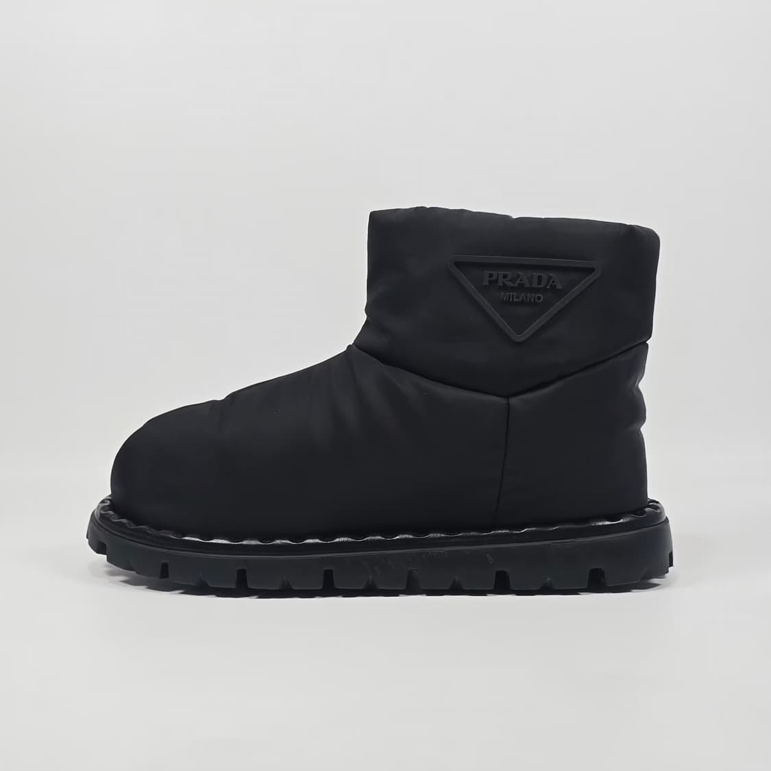 프라다 삼각로고 나일론 부티 부츠  ( 230 ) 상품이미지4