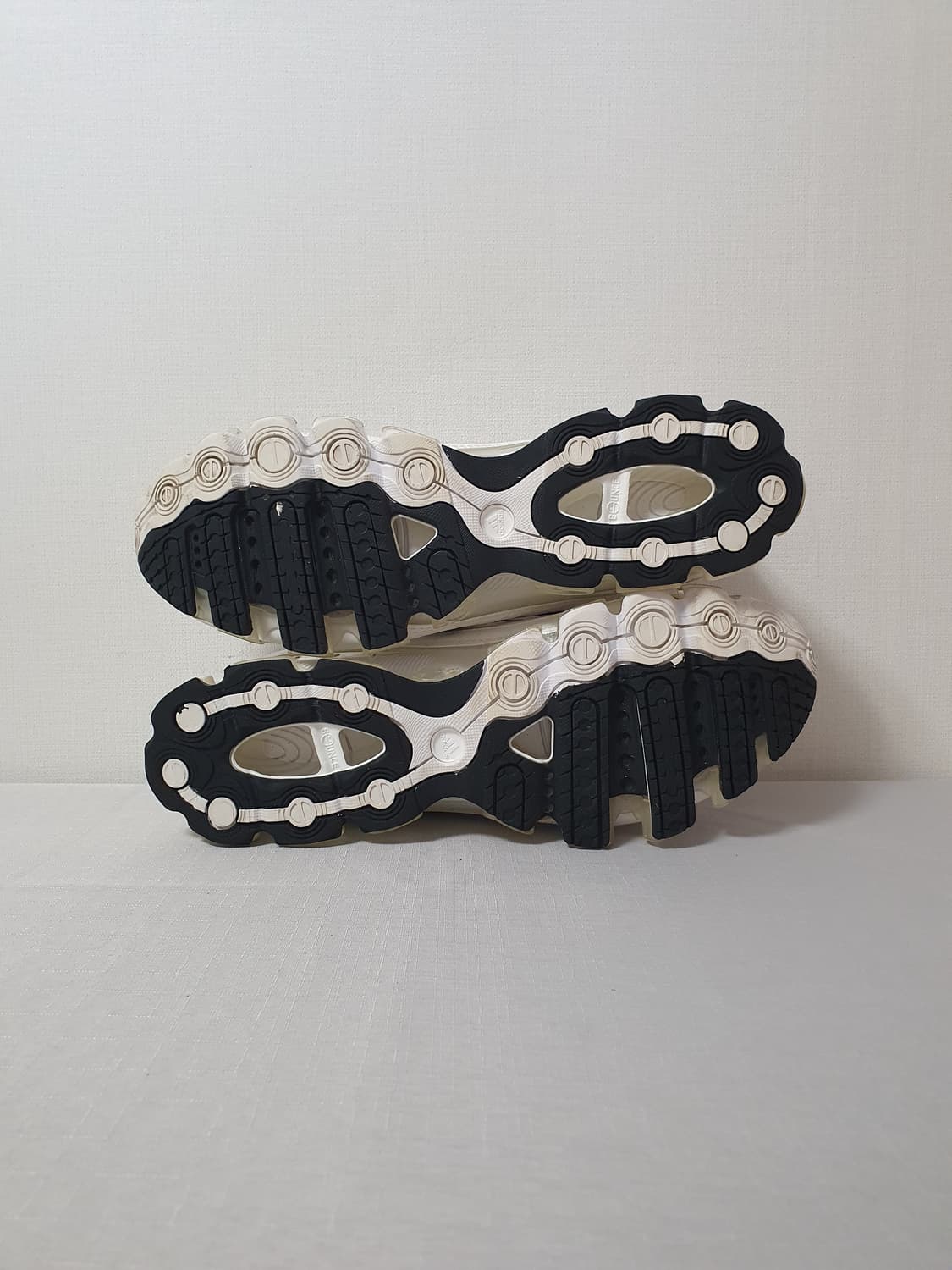 290mm 아디다스 Microbounce White 상품이미지3