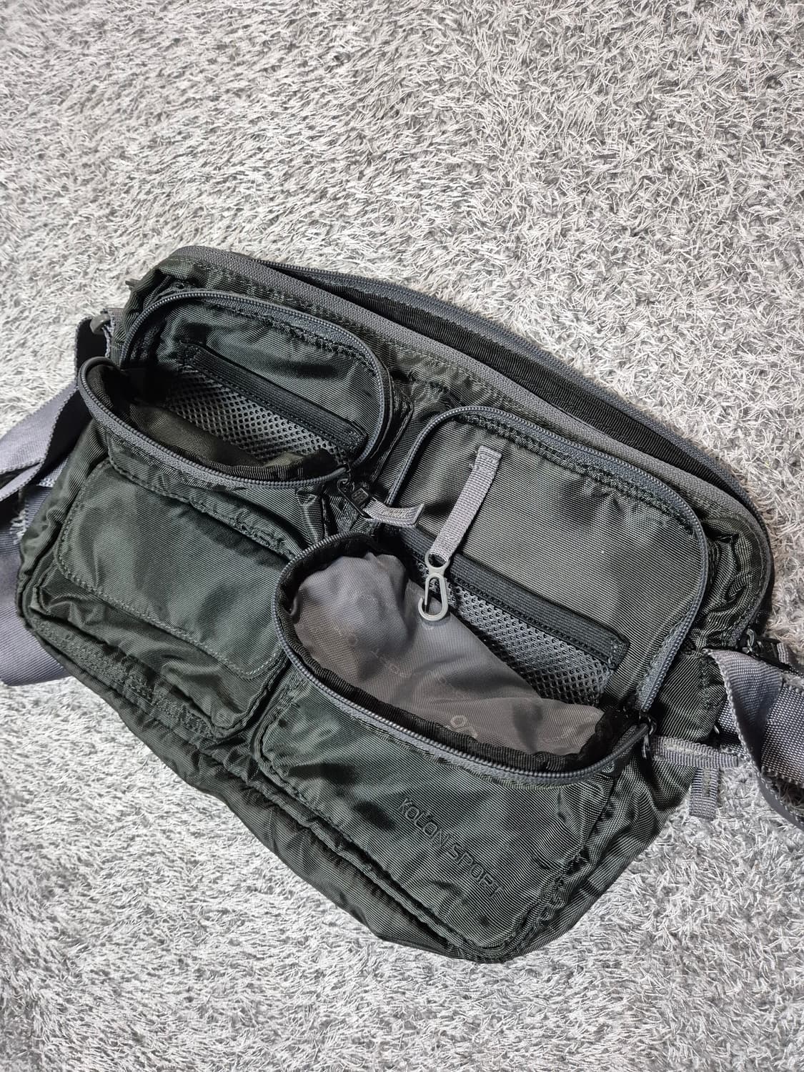 코오롱스포츠 멀티포켓 나일론 크로스백 상품이미지8