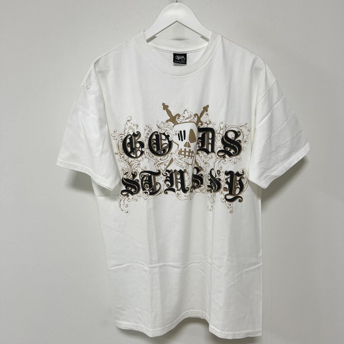 스투시 x GOODS 스컬 티셔츠 화이트 상품이미지3