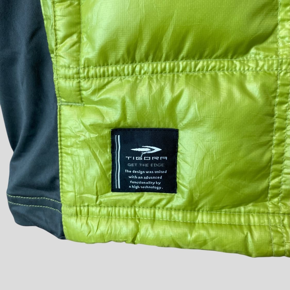 (M)TIGORA 티고라 반팔 패딩 자켓 상품이미지7