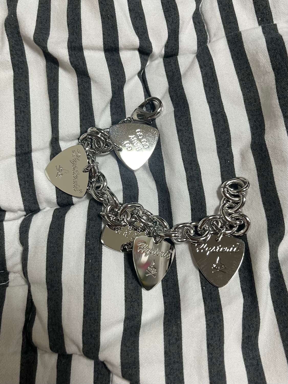 히스테릭 글래머 피크 팔찌 OS 상품이미지2