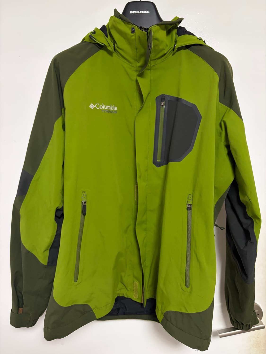 콜롬비아 티타늄 고어텍스 바람막이 자켓 상품이미지1