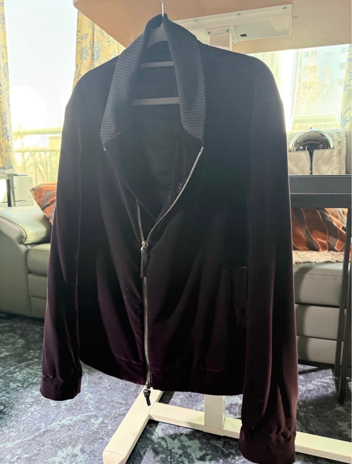 [언제나 길을 잃지 않은 클래식] Giorgio Armani 상품이미지1