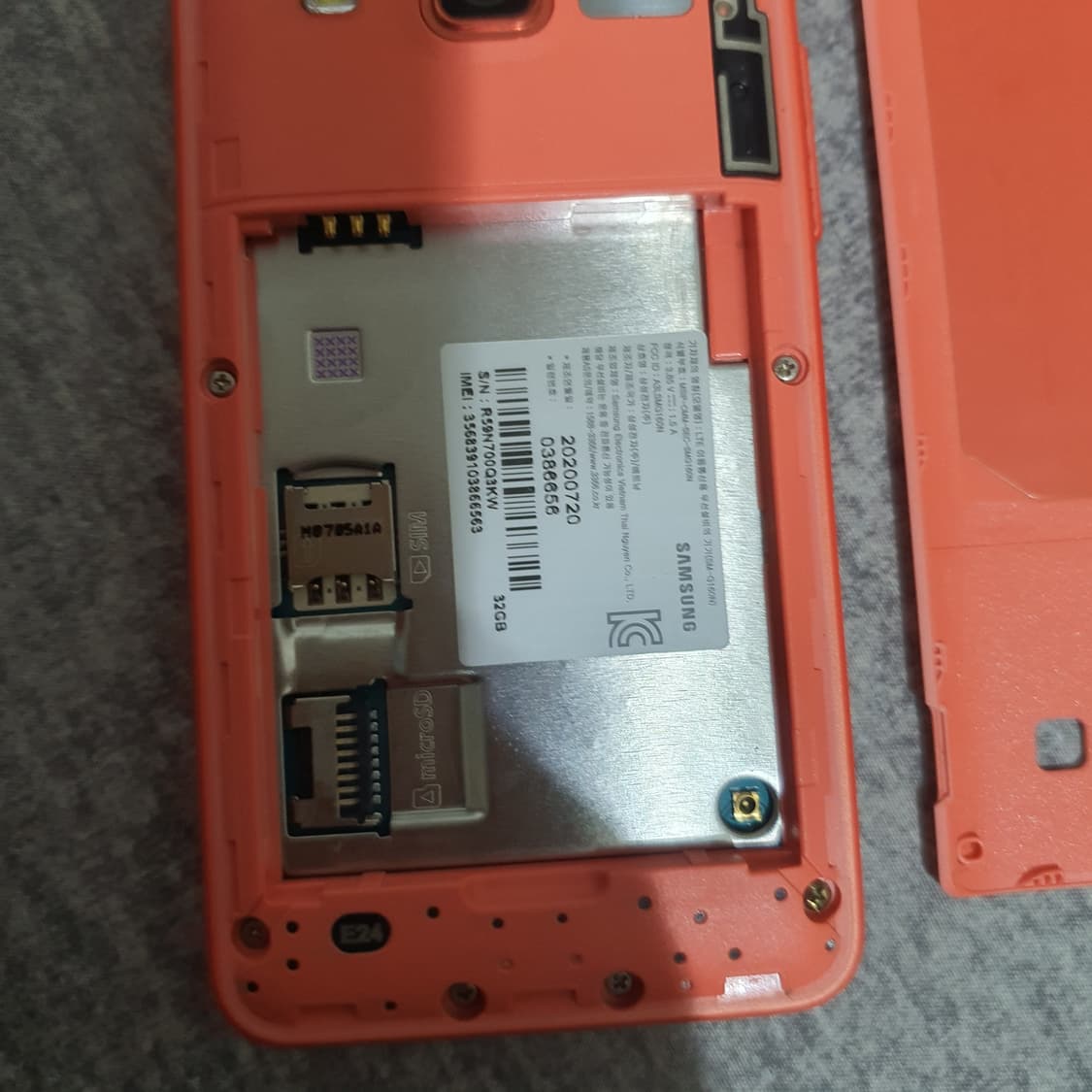 삼성 갤럭시폴더2 sm-g160n 32기가 부품용 상품이미지5