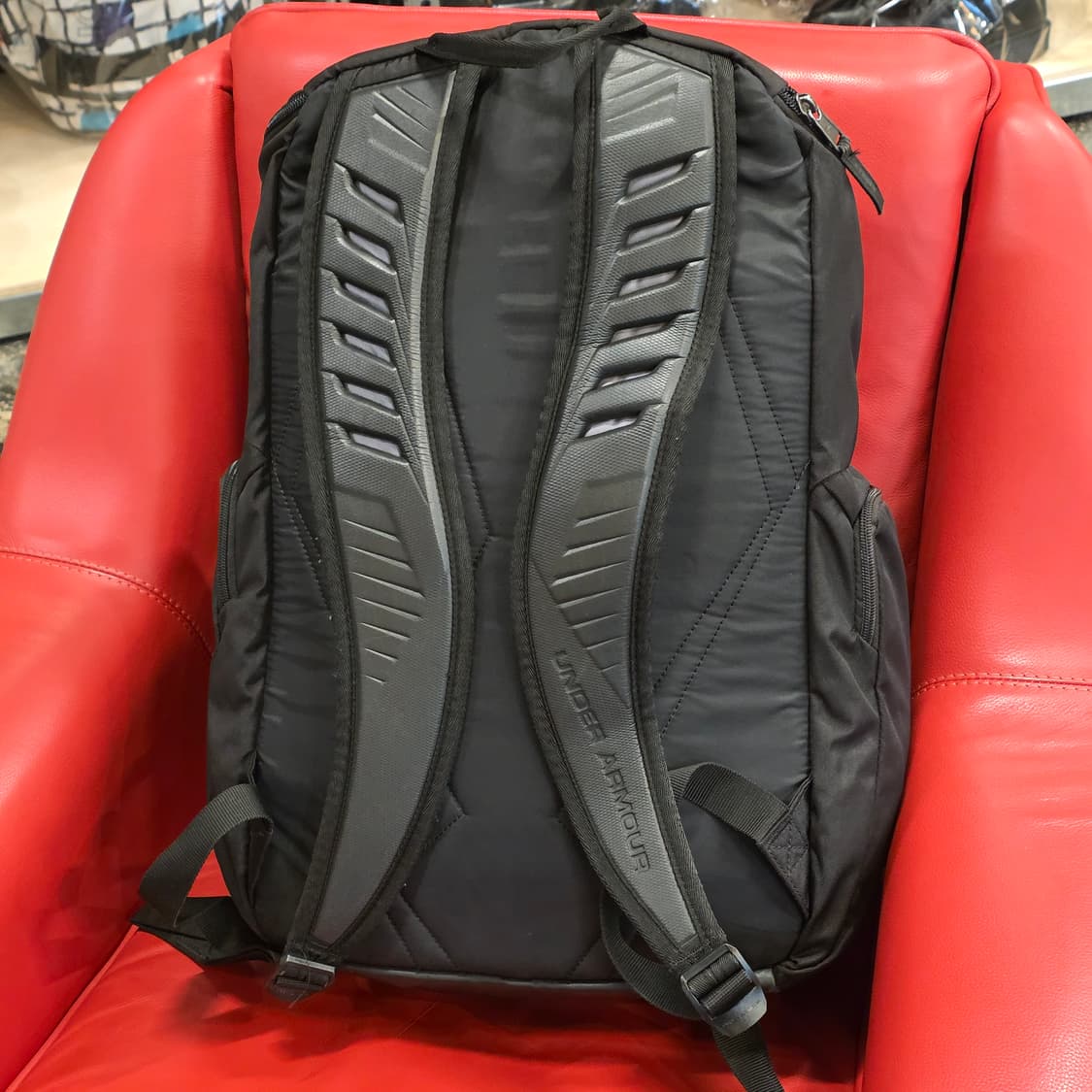 언더아머 블랙 백팩 가방 상품이미지8