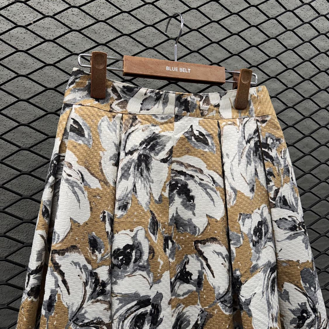 JPN VINTAGE 자카드 플리츠 스커트 플로럴 패턴 A라인 샴페인골드 상품이미지4