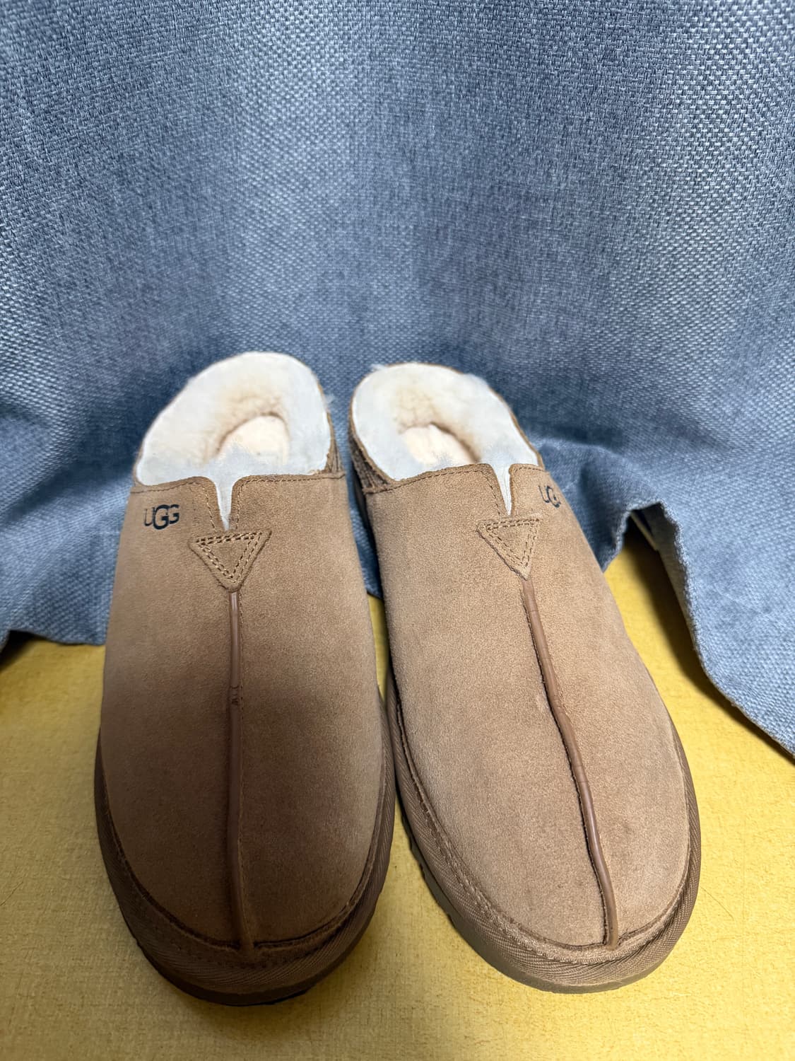 미국 어그 뉴만 체스트넛 US10 280mm 상품이미지1