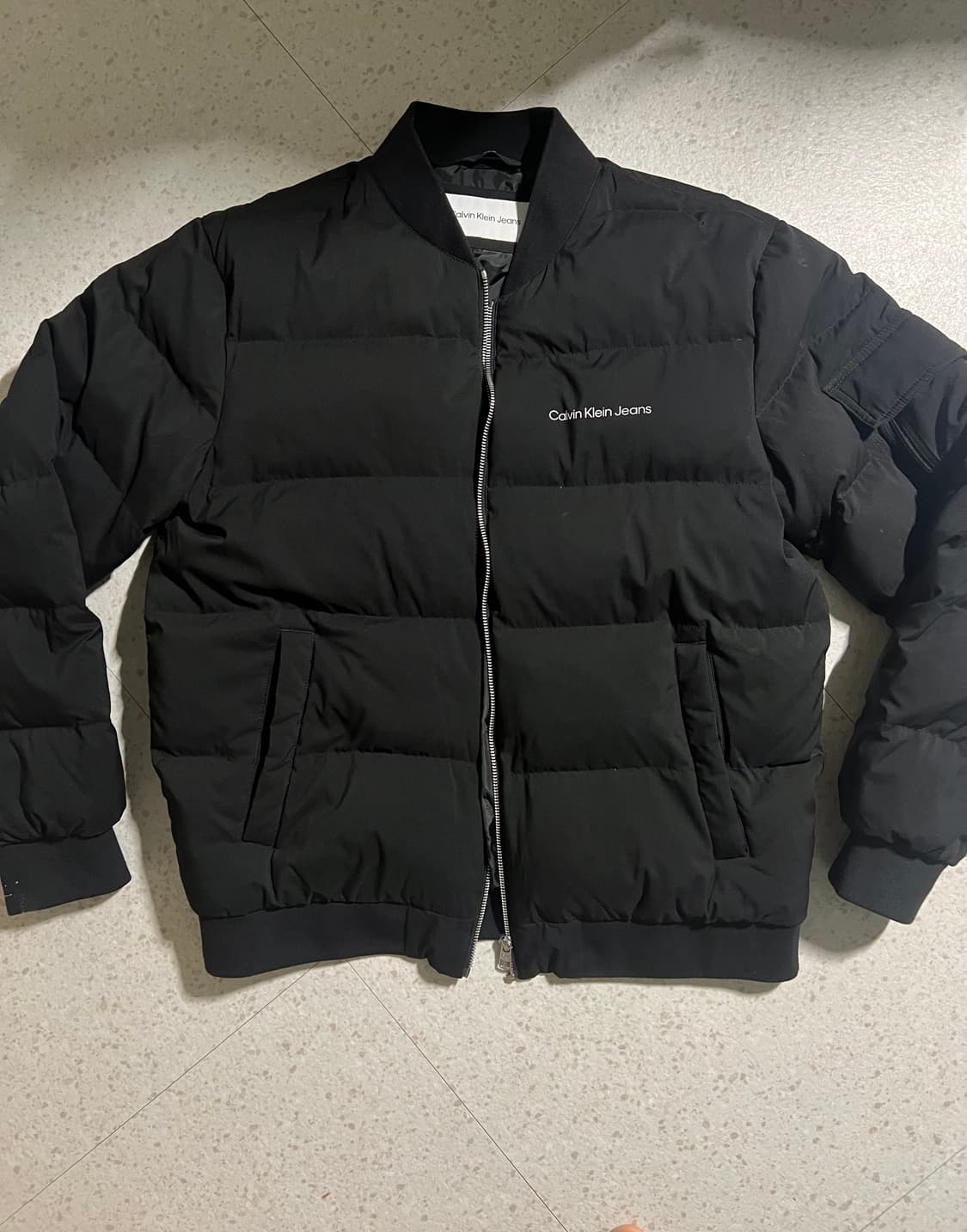 캘빈클라인 패딩 상품이미지2