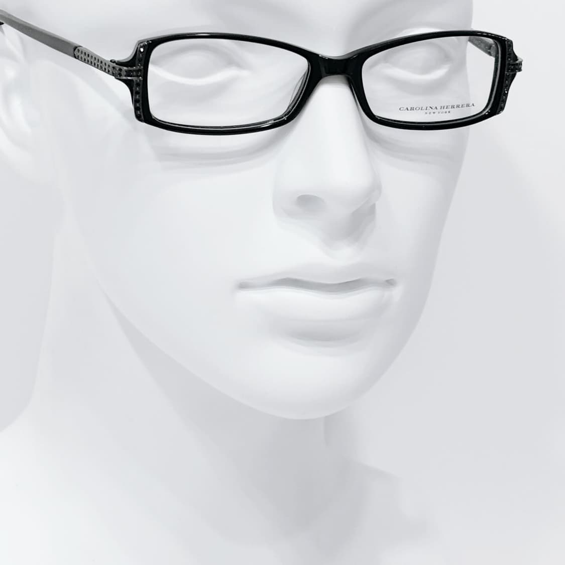 CAROLINA HERRERA 블랙 뿔테 데드스탁 빈티지안경 상품이미지7