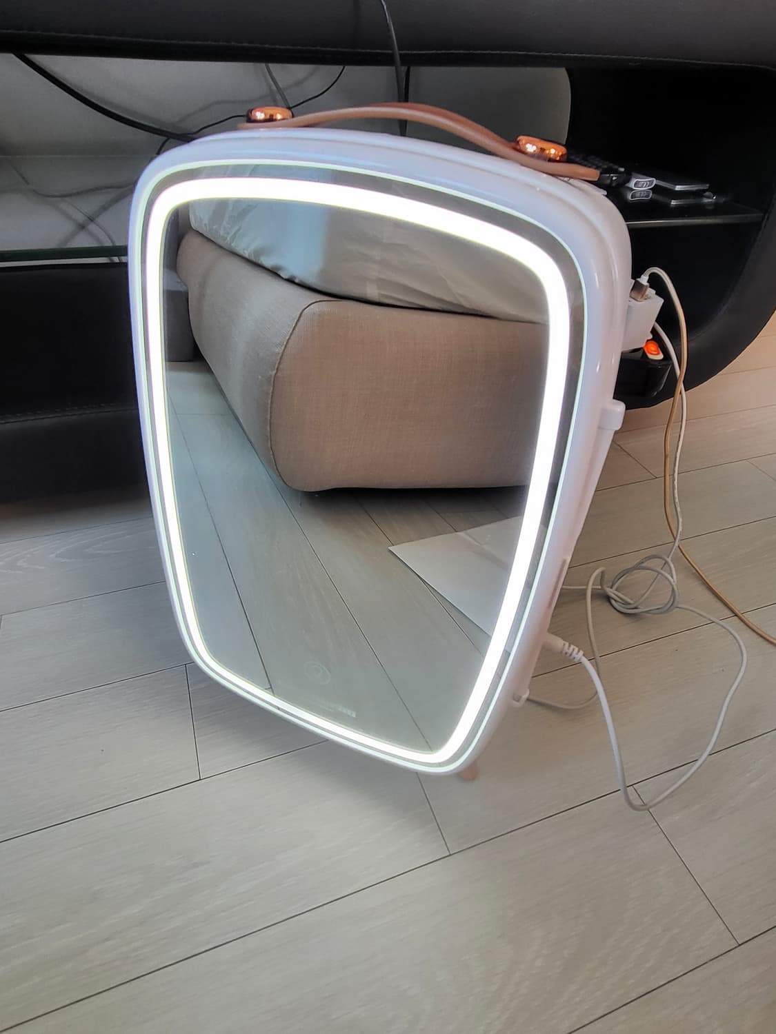 바덴하임 이동식 led거울겸 화장품 냉장고 상품이미지5