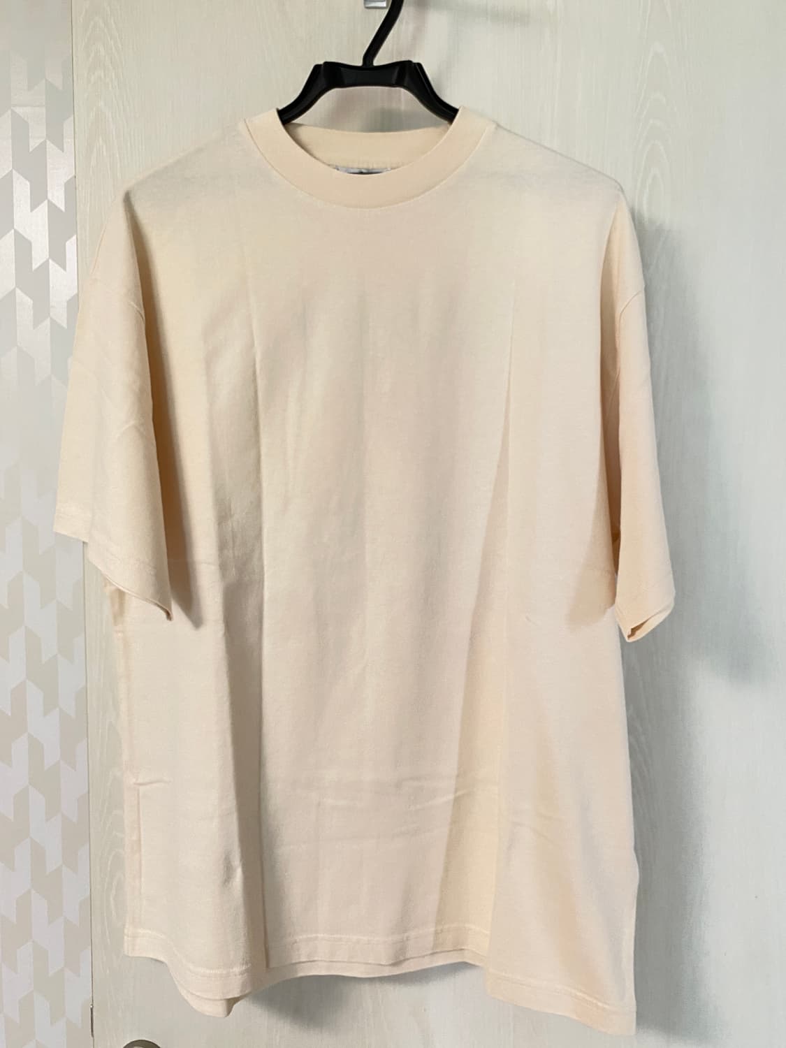 아크네 스튜디오 백프린트 티셔츠 (남여공용) 상품이미지3