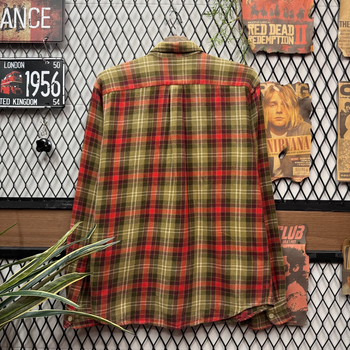 아베크롬비 플란넬 체크 셔츠 전면 원포켓 포인트 레드 카키 상품이미지2