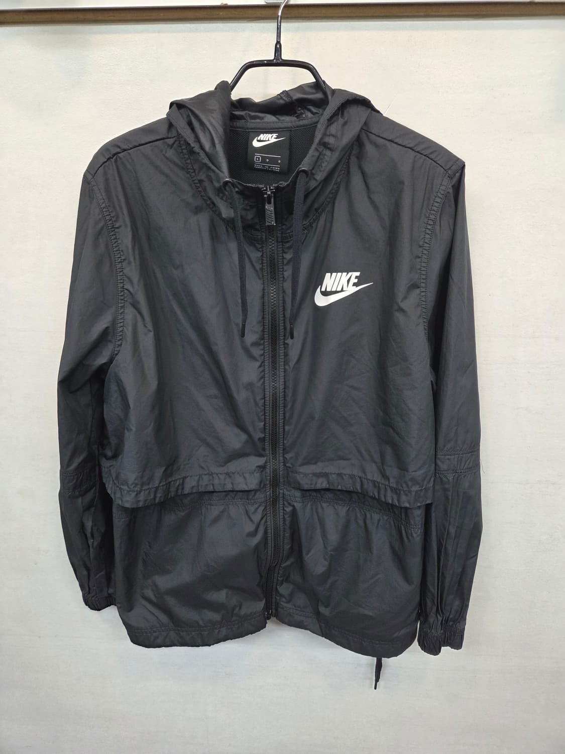 나이키 여성 에센셜 리펠 바람막이 후드자켓 L 상품이미지1