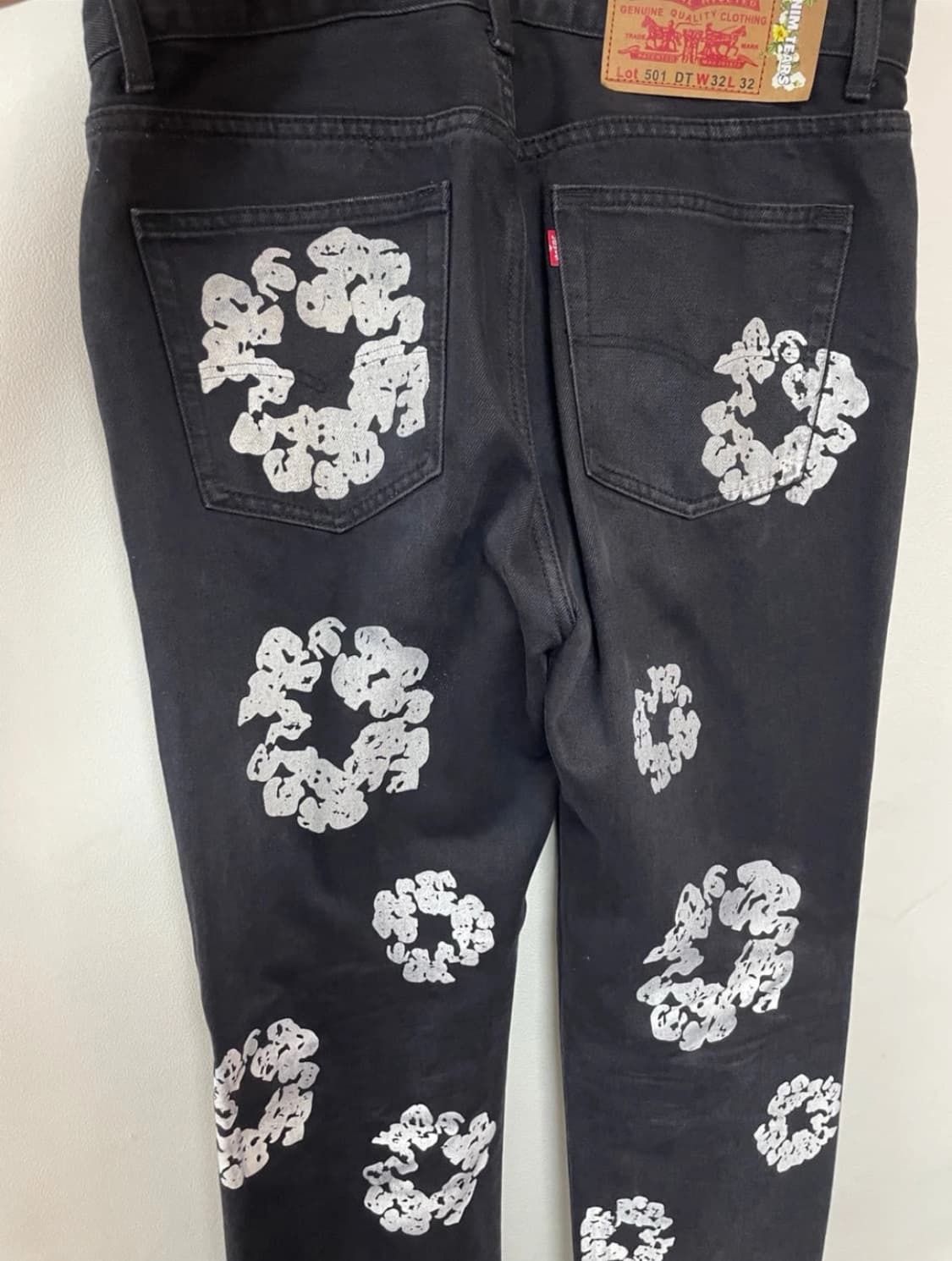 데님티어스 블랙 데님 denim tears black denim 상품이미지2