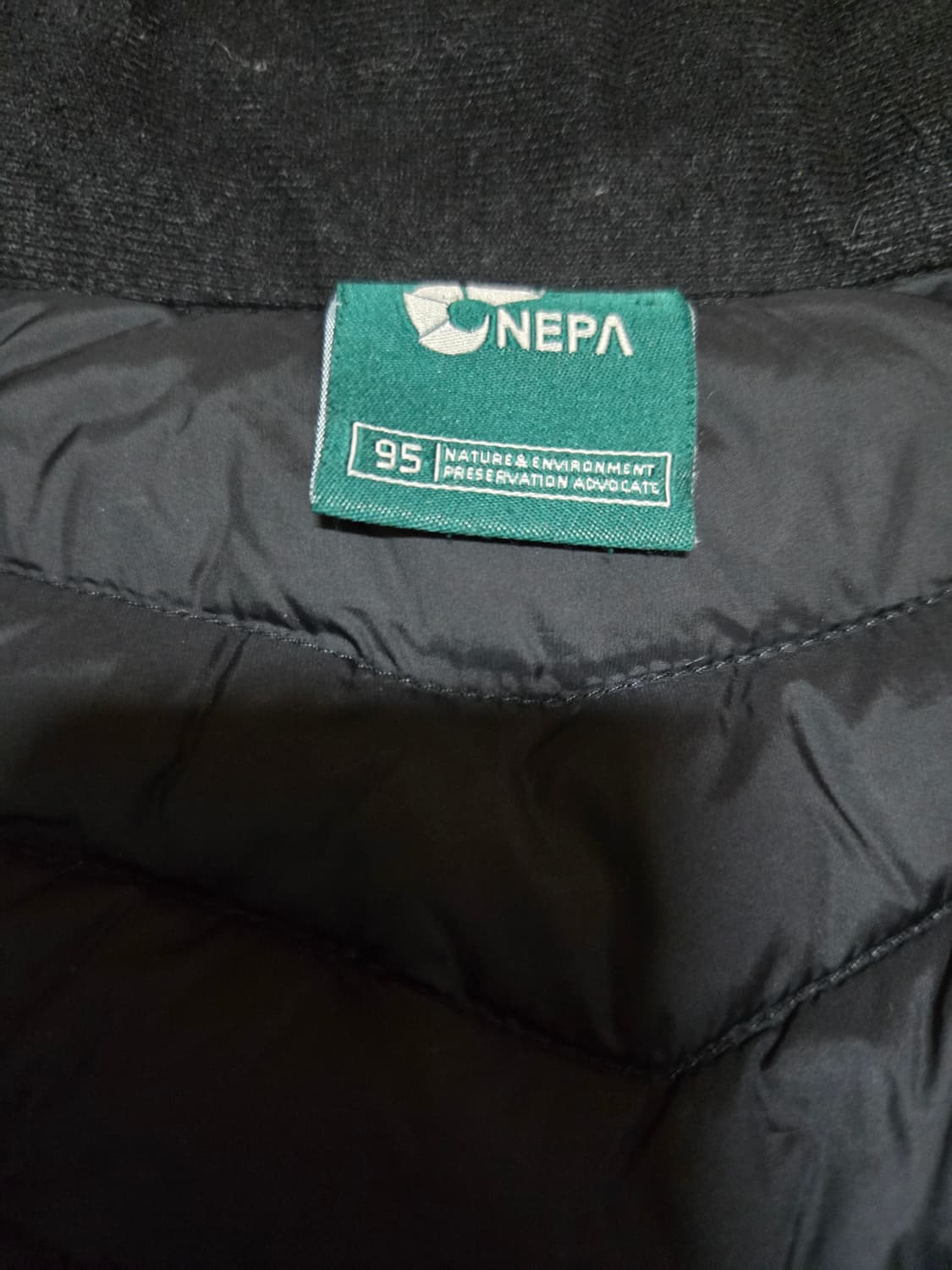 네파 여성 구스다운 경량 패딩 상품이미지7