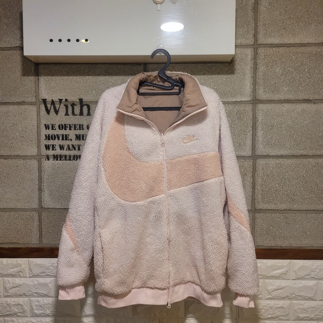 나이키 빅스우시 리버시블 뽀글이 L 상품이미지1