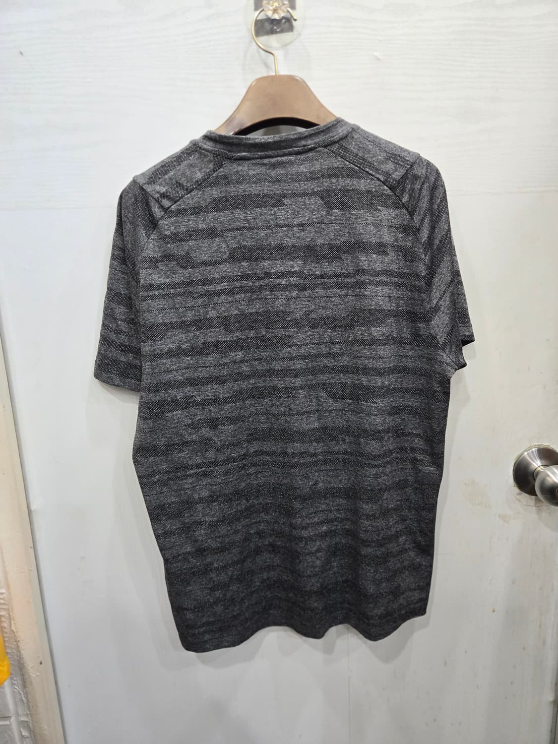 105,XL )) adidas 아디다스 반팔티셔츠! 깔끔하고 이쁜디자인~ 상품이미지3