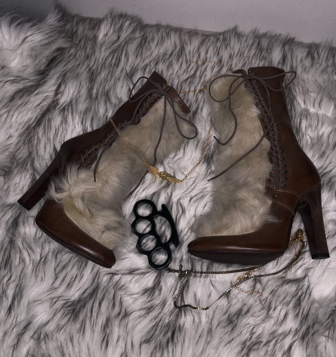 Diesel 가죽 퍼 트리밍 부츠힐 상품이미지1