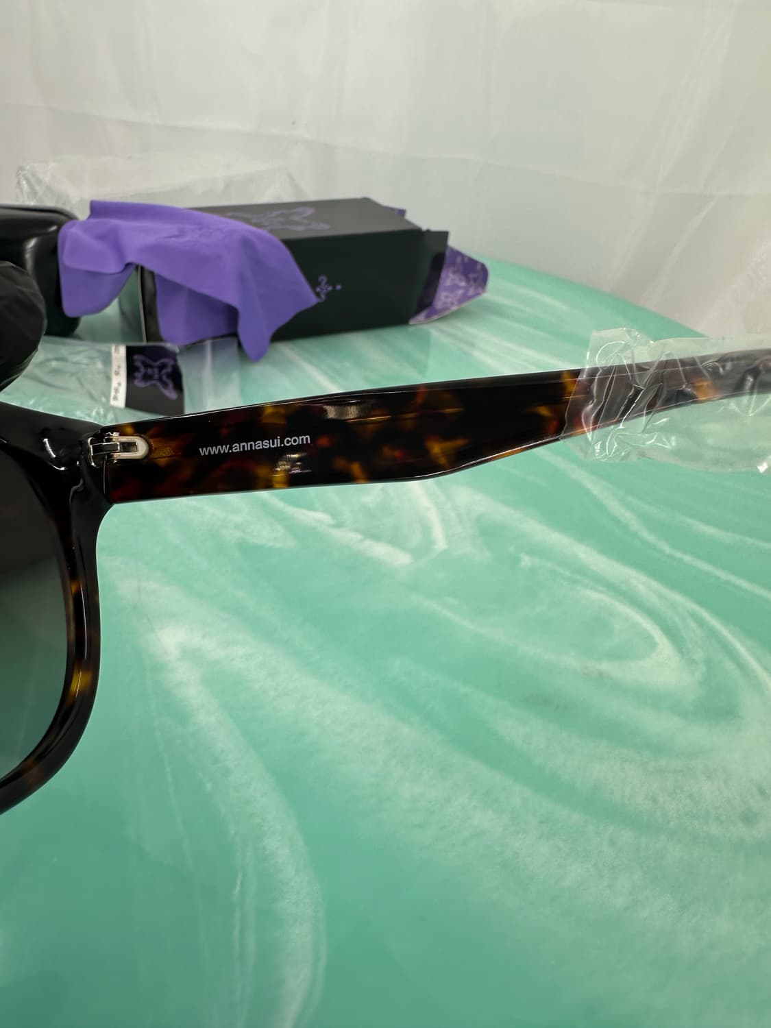 [새상품 무료배송] 안나수이 Made in Italy 선글라스 상품이미지3