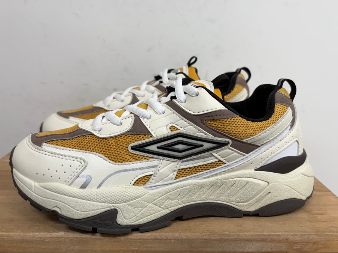 엄브로 여성 운동화 240 상품이미지2