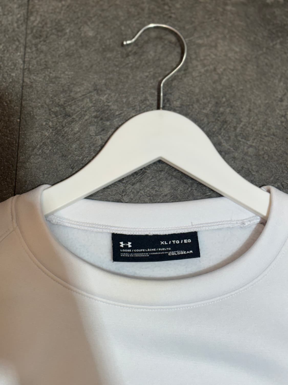 언더아머 맨투맨 화이트 XL 상품이미지4