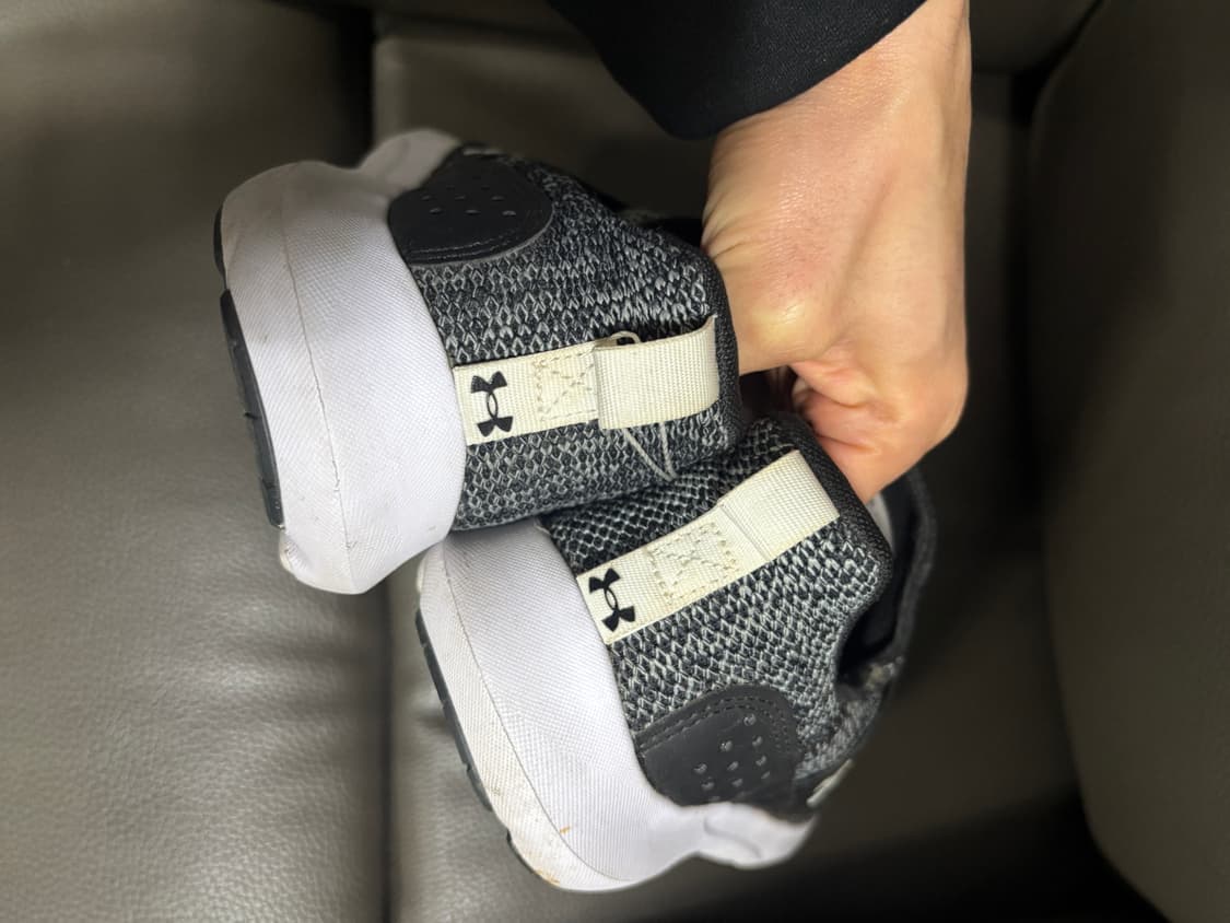 언더아머 남성 슬립온 러닝화 265mm 상품이미지3