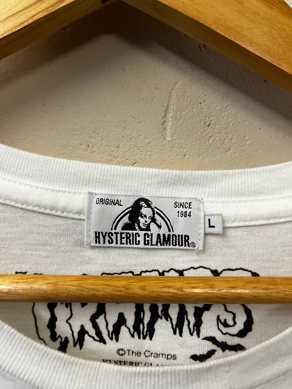 히스테리글래머 x 더 크램프스 티셔츠 상품이미지2