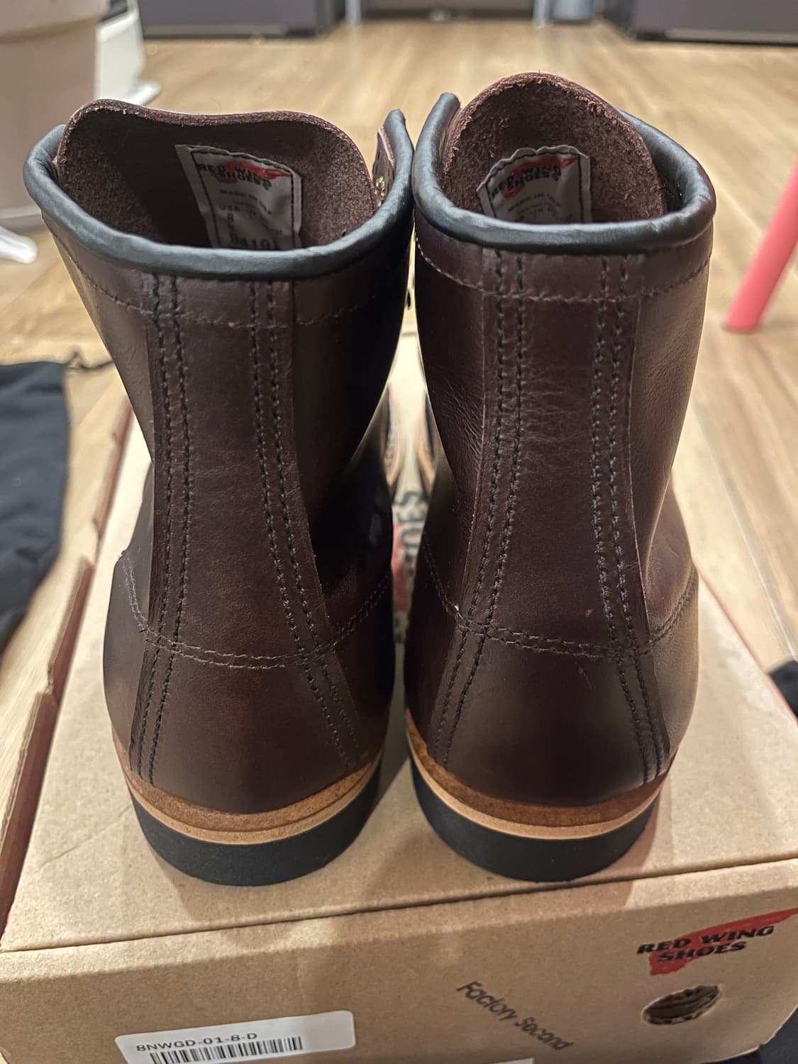 레드윙 백맨 블랙체리 8D 상품이미지4