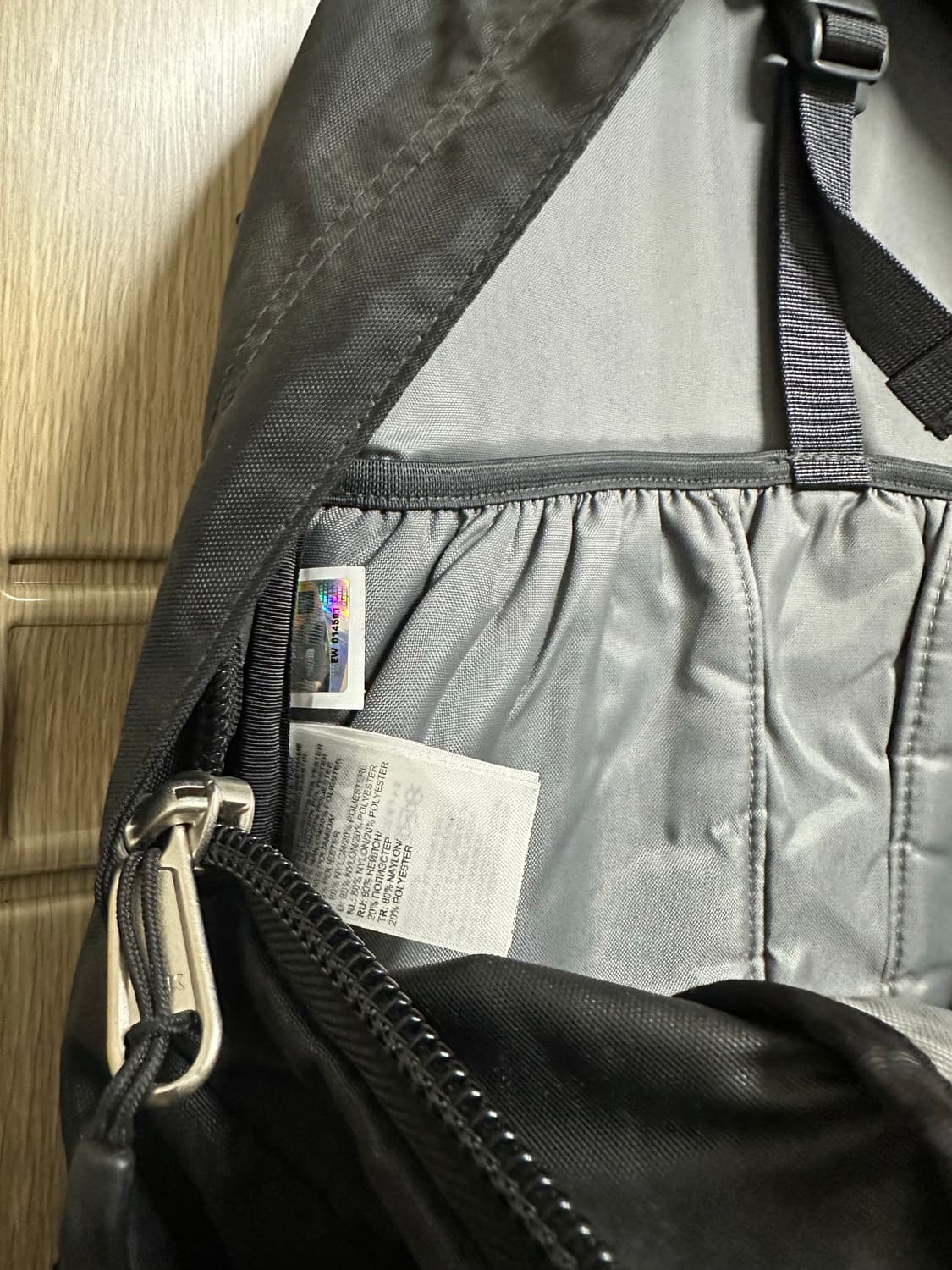 노스페이스 핫샷 백팩 블랙 상품이미지9