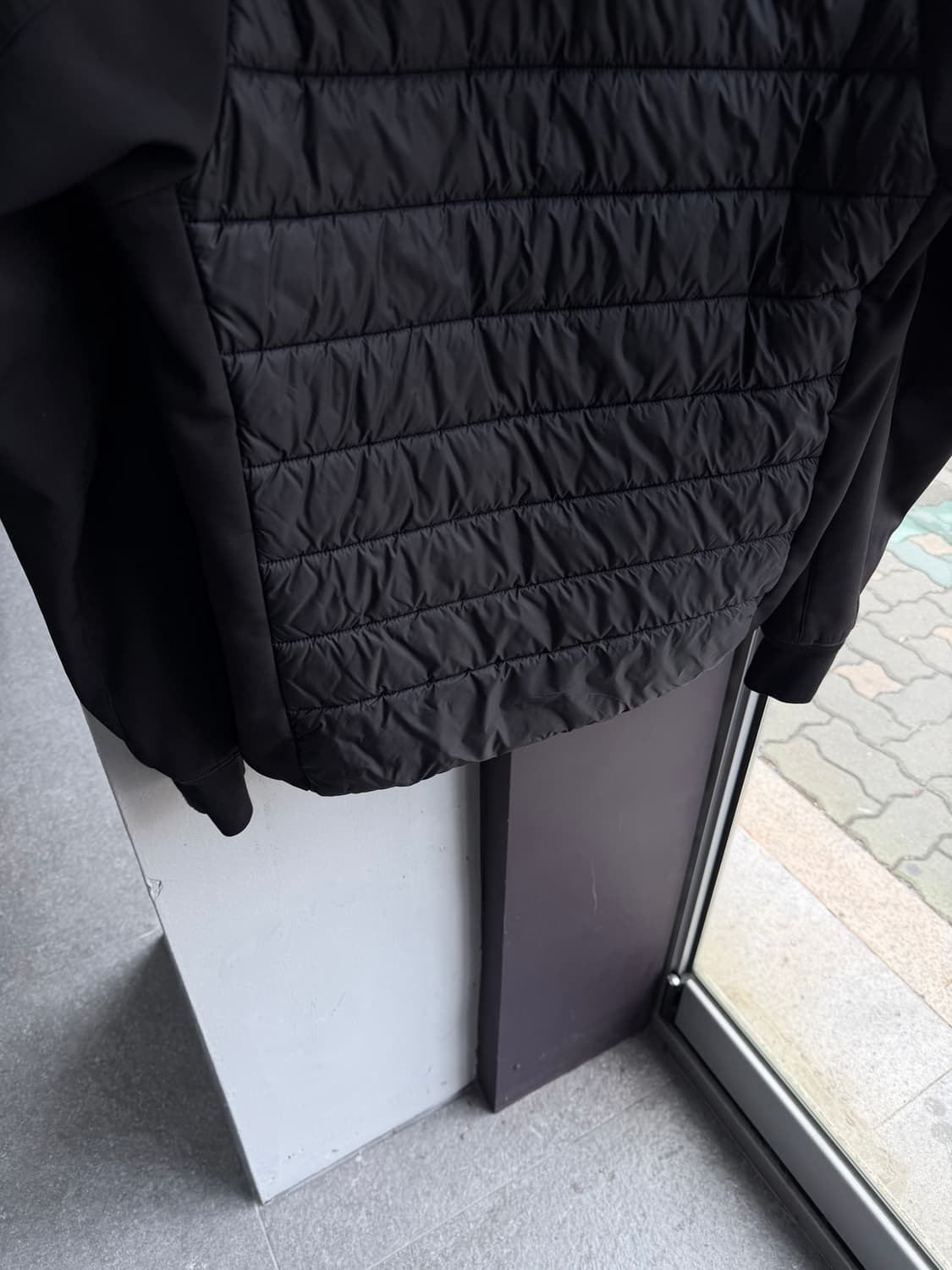 95/ 씨피컴퍼니 고글 렌즈 하이브리드 쉘 패딩 상품이미지7