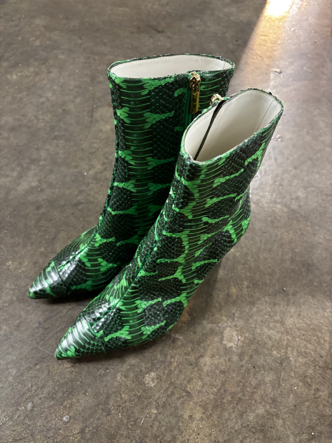 Tibi 앵글 뱀피 부츠 그린 37.5 (한국사이즈 240~245) 상품이미지4