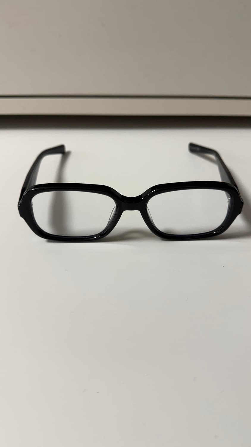 젠틀몬스터 x 마르지엘라 MM114 블랙 상품이미지1