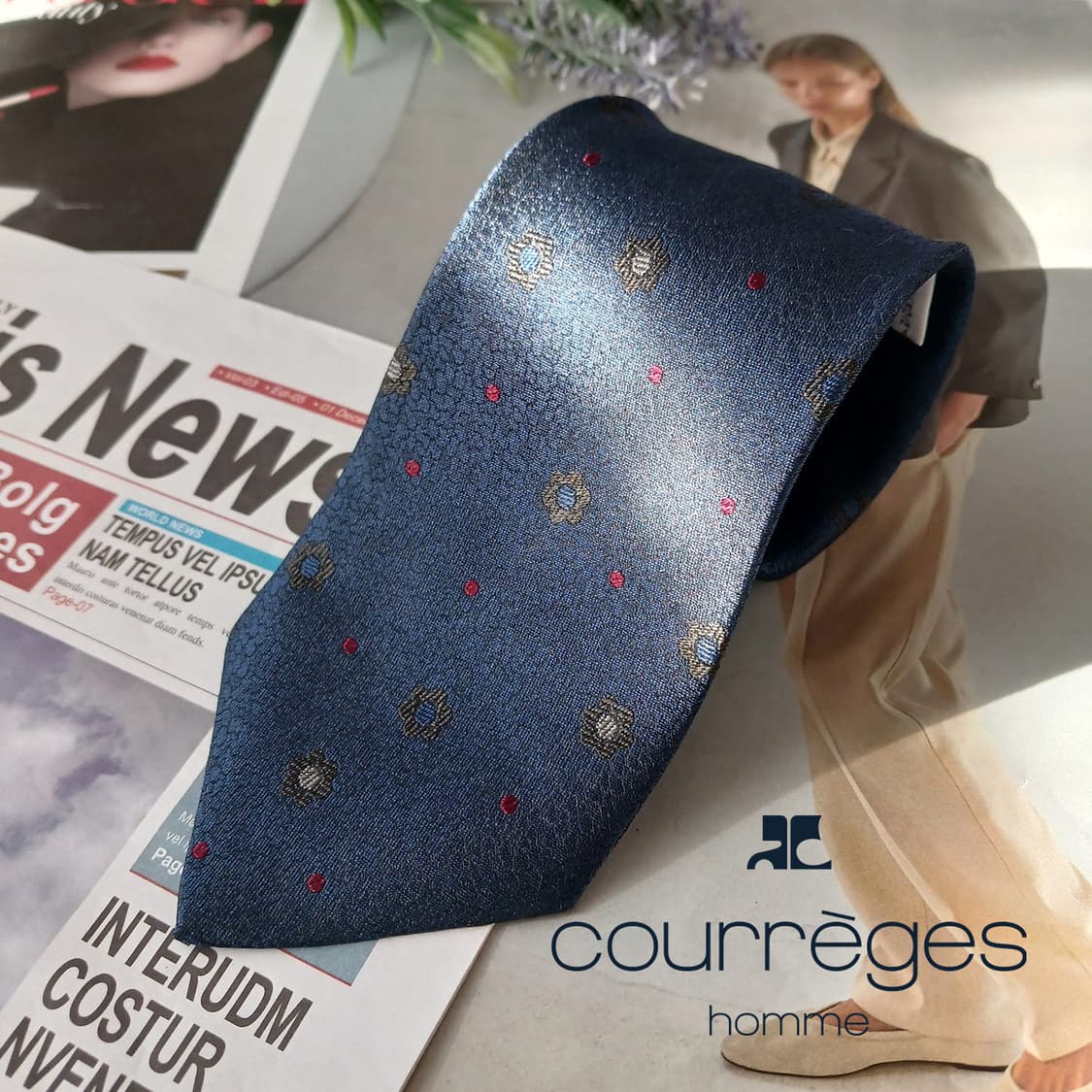 꾸레쥬 실크 네이비 도트 플라워 넥타이 8.5cm A+등급 a19244
 상품이미지3