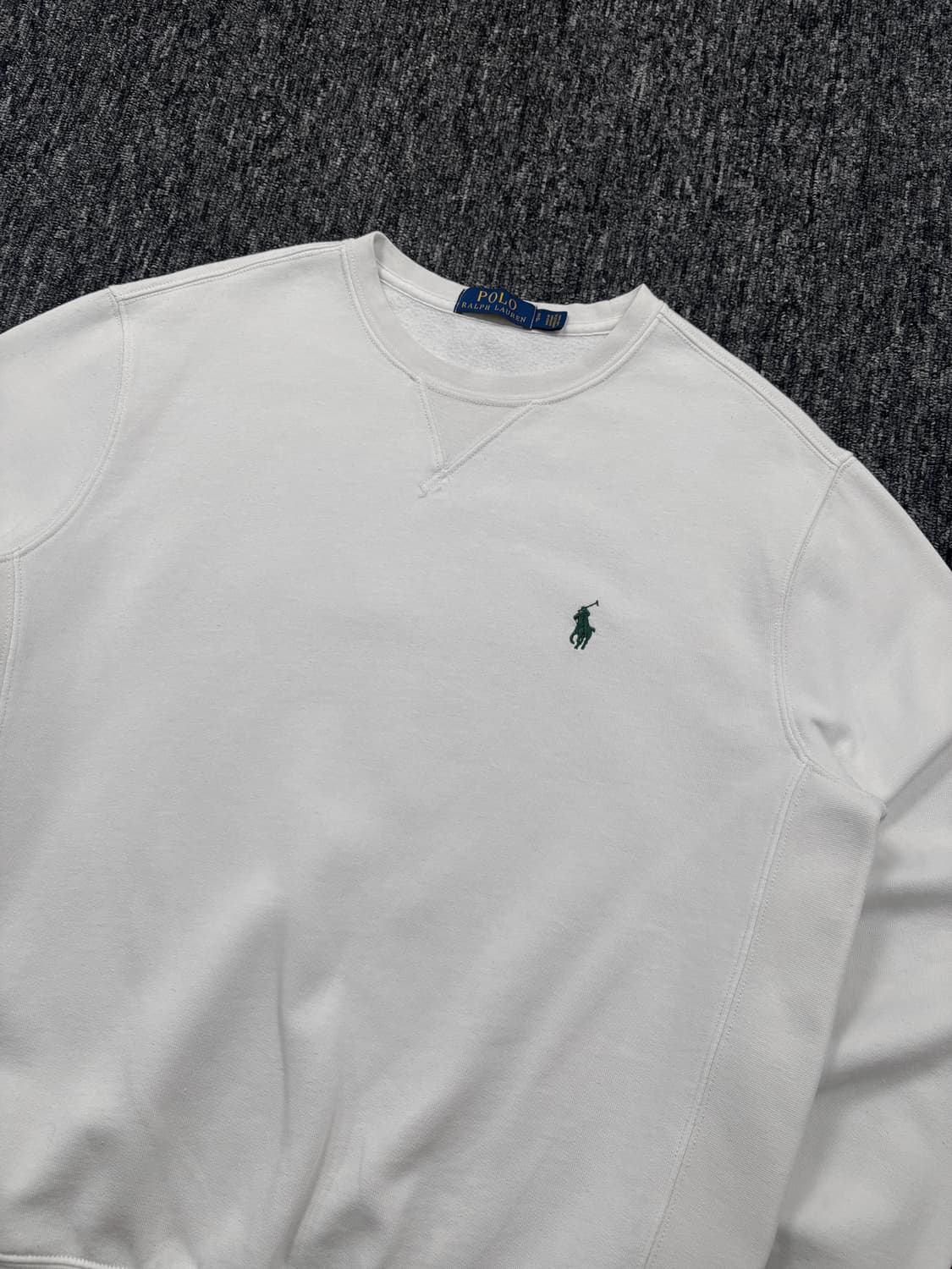 폴로 화이트 맨투맨 상품이미지3