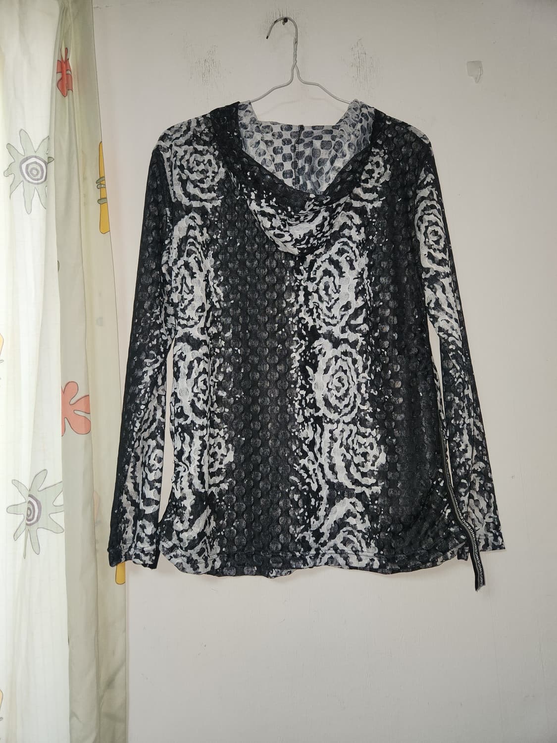 시스루 블랙 패턴 후드 집업 점퍼 F(~100) 상품이미지2