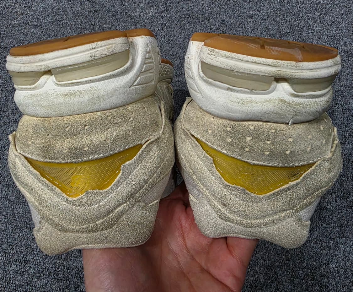 뉴발란스 2002R  프로텍션 팩 디스트레스드 빈티지 운동화 280 상품이미지9