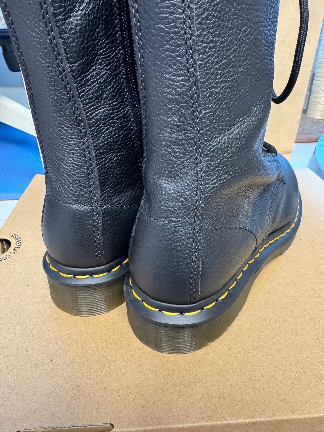 (미착용)닥터마틴 버지니아 14홀 워커 240mm 상품이미지7