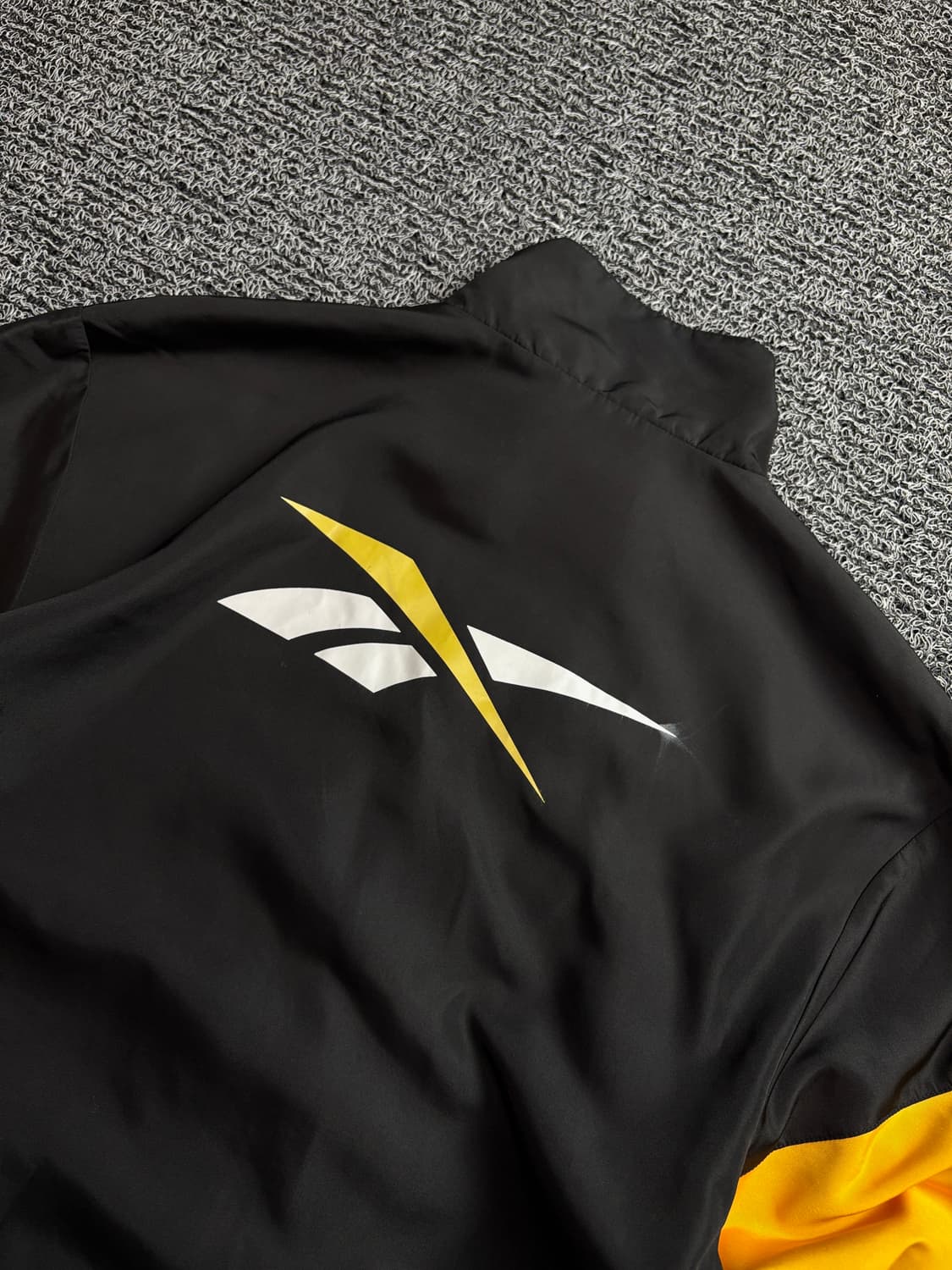 리복 빅로고 벡터 레트로 우븐 트랙자켓 1589 상품이미지6