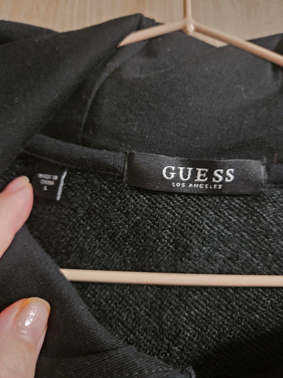 게스 블랙 후드집업 상품이미지2