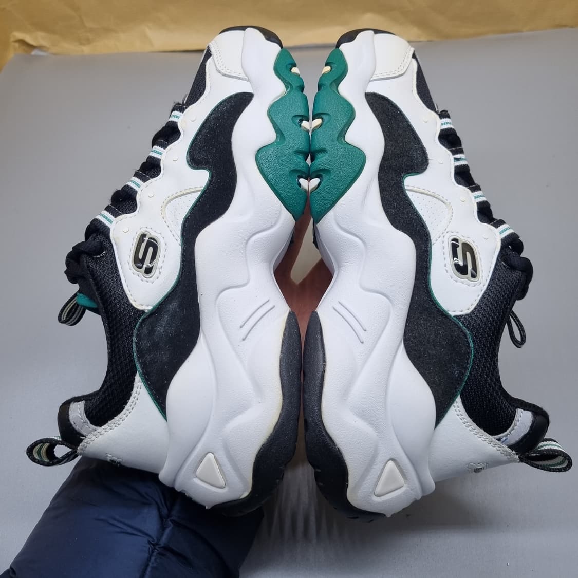 스케쳐스 딜라이트3 운동화 220 상품이미지5