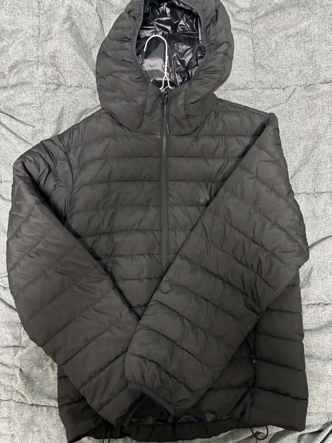 에잇세컨즈 경량패딩 m 상품이미지1