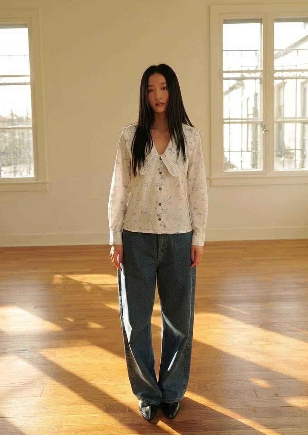 가니 GANNI 오가닉 코튼 프린트 포플린 V넥 셔츠 상품이미지2